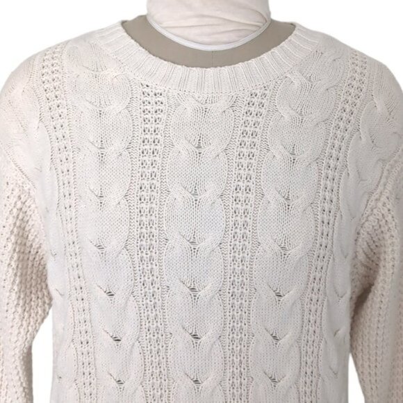 American Eagle Cable Knit Sweater - Picture 4 of 4